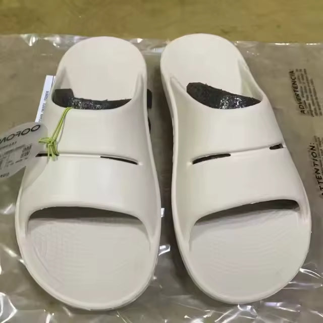 OOFOS Soft Recovery Sandals